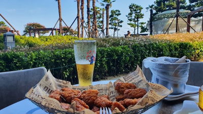 BHC Chicken, Haeundae Paledecz