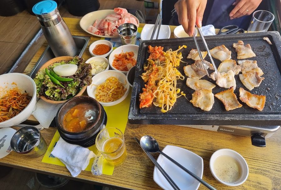 Yeongdongwon Samgyeopsal