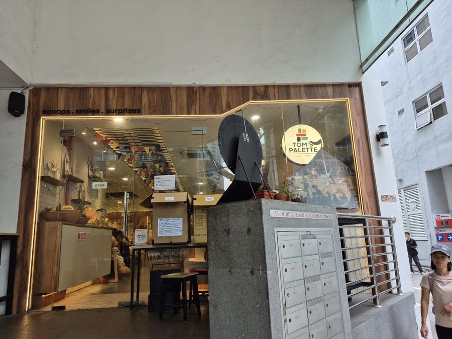 Tom's Palette (Bugis)