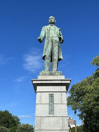 Statue of Kiyotaka Kuroda