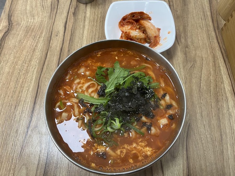 Kokkiri Naengmyeon Kalguksu