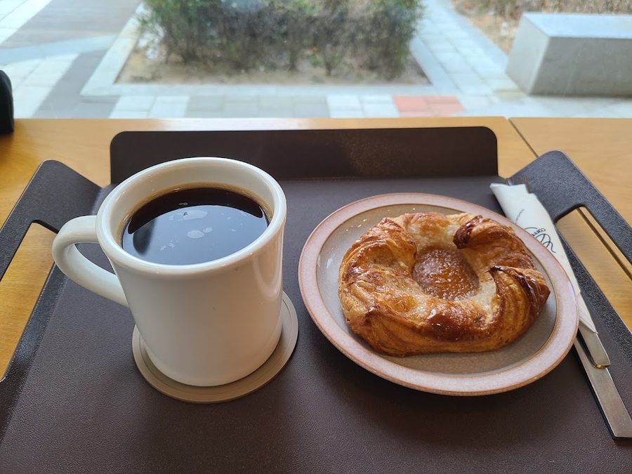 Coffee & Scoop