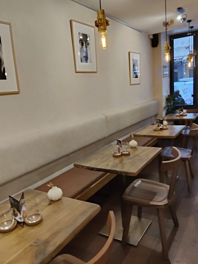 Café d’Auteur - Specialty Coffee shop & roaster