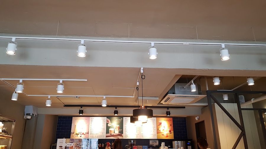 Ediya Coffee Godeok Grasium Back Gate Branch