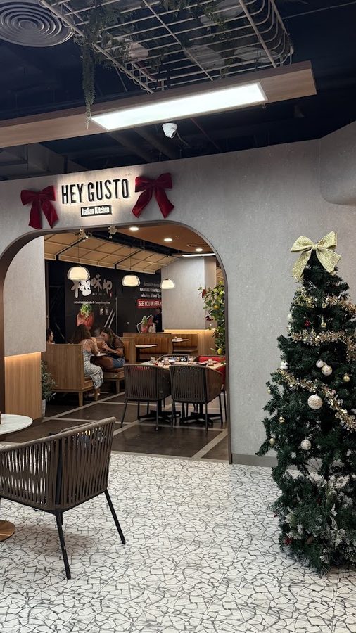Hey Gusto Central World