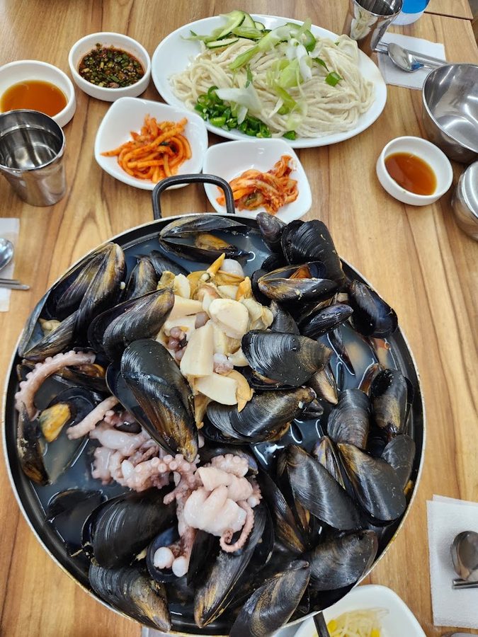 해물몽땅칼국수