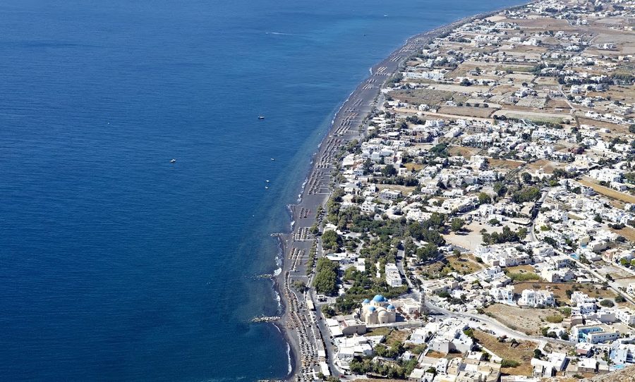 Fratzeskos Perissa Santorini