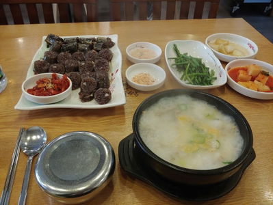 더참맛수육국밥 보쌈노량진점
