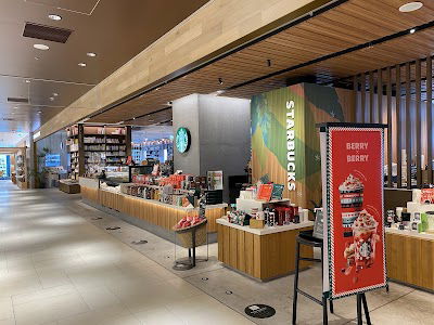 Starbucks Coffee - Tsutaya Bookstore Shibuya Scramble Square