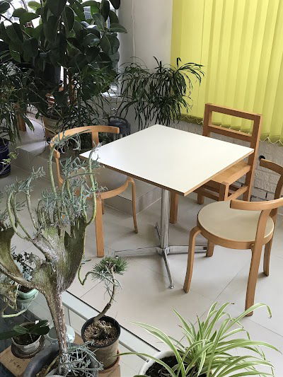 Cafe Bush