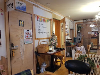 サランサゲ カフェレストラン