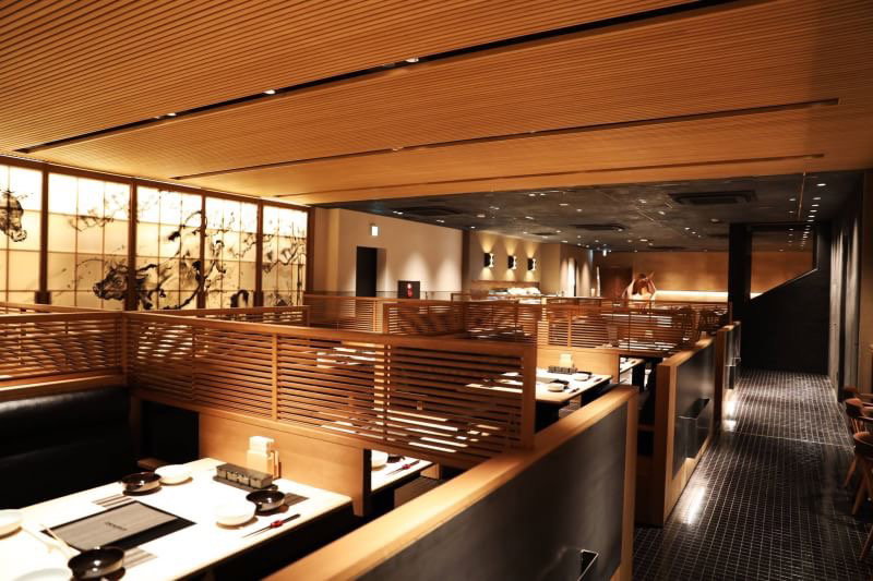 Momo Paradise Shinjuku Higashi-guchi