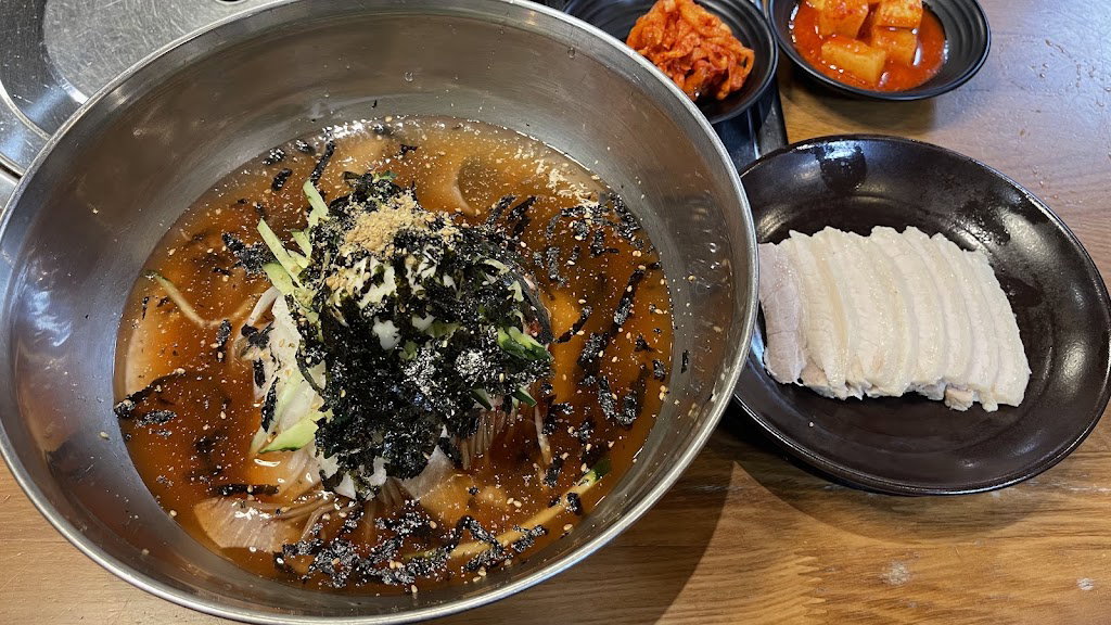 Byeolmi Cheong Dwaeji Gukbap