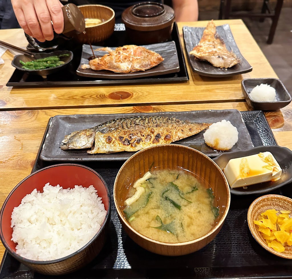Shinpachi Shokudō Hankyū Umeda