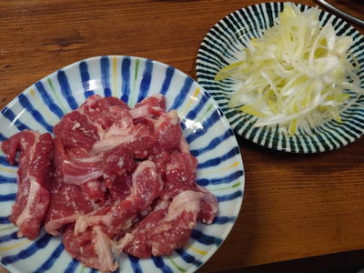 炭火焼肉 ジンギスカン 味園