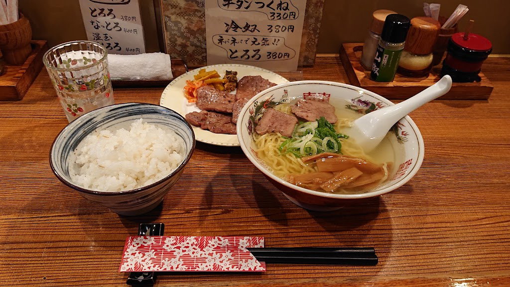 牛助