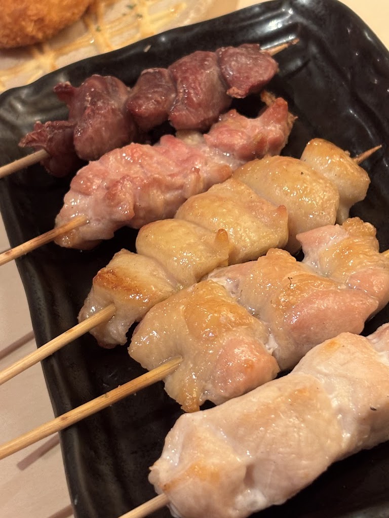 Yakitori Kadokura-syouten Yoyogi-Koen Store