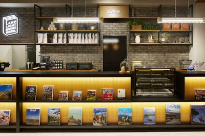 Lamplight Books Cafe Fukuoka