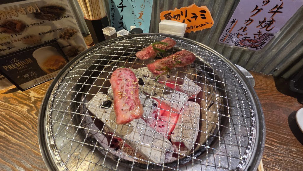 金獅子のホルモン北2条店