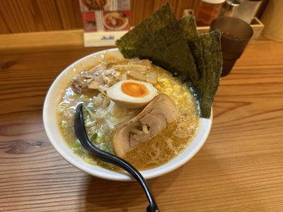 Ramen Restaurant Hakata-miso Nagaremon Nakasu
