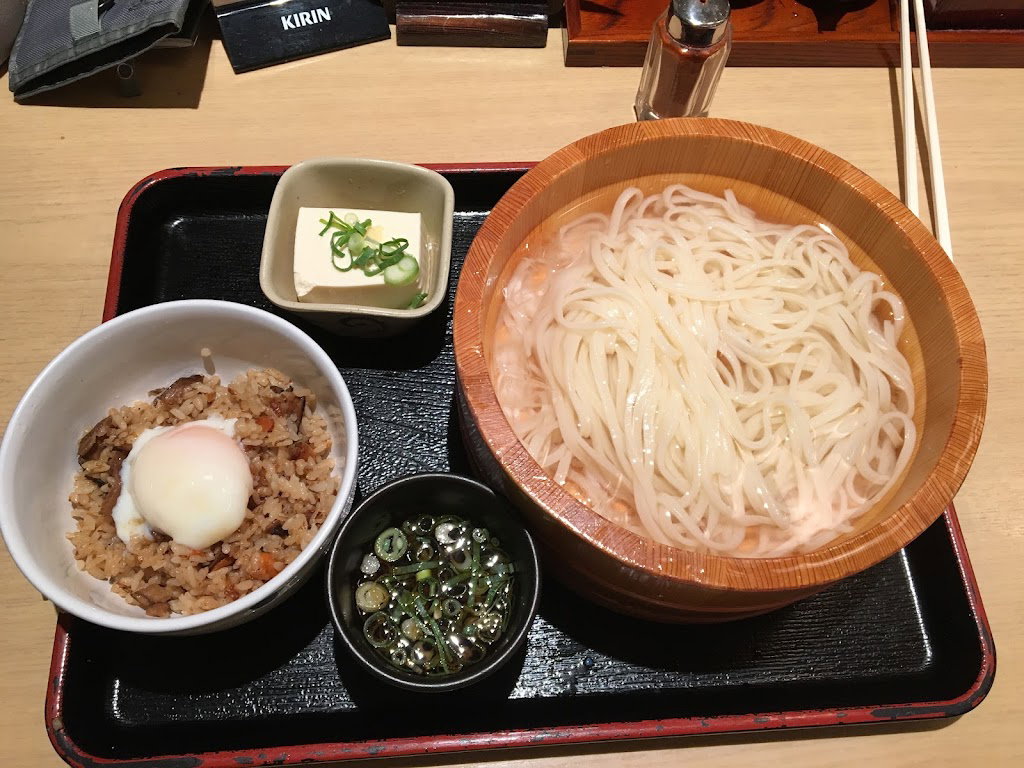 能古うどん製造所 キャナルシティ博多店