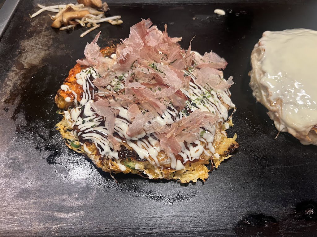 Okonomiyaki Teppanyaki Bonkura Dotonbori
