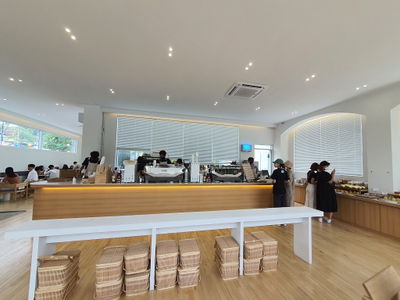 Moenu Bakery