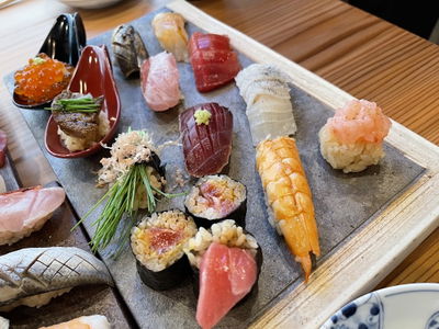 鮨 まつ井 大阪梅田店
