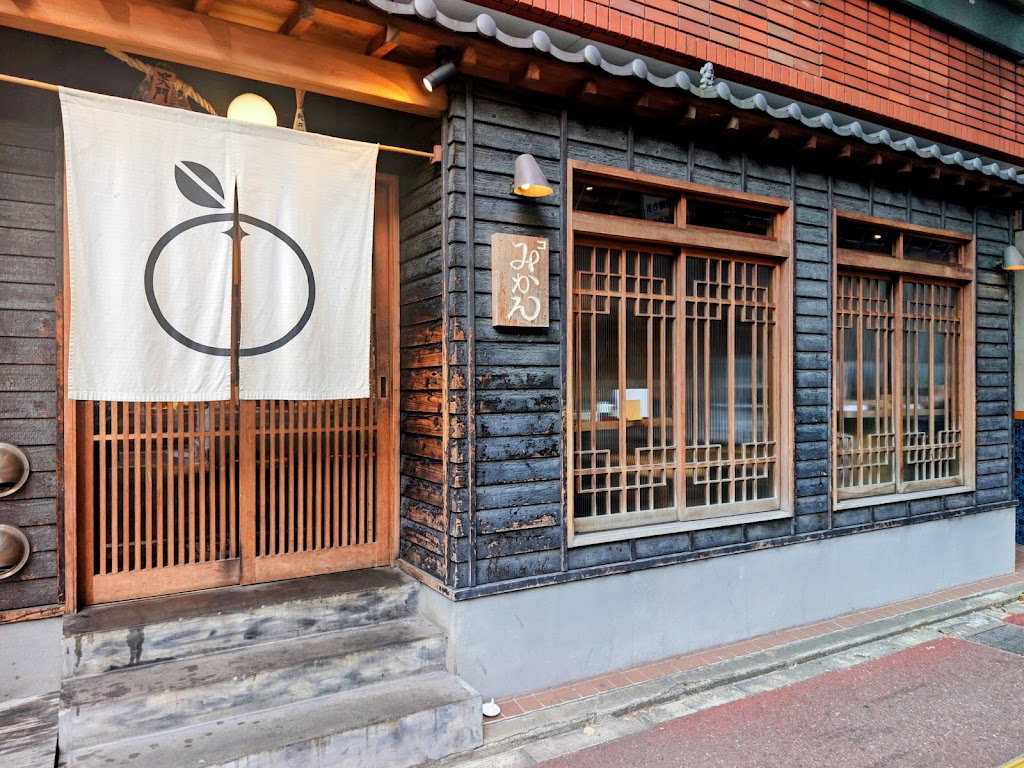 Akasaka Komikan