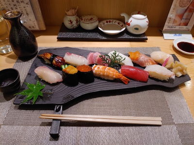 鮨 はや田