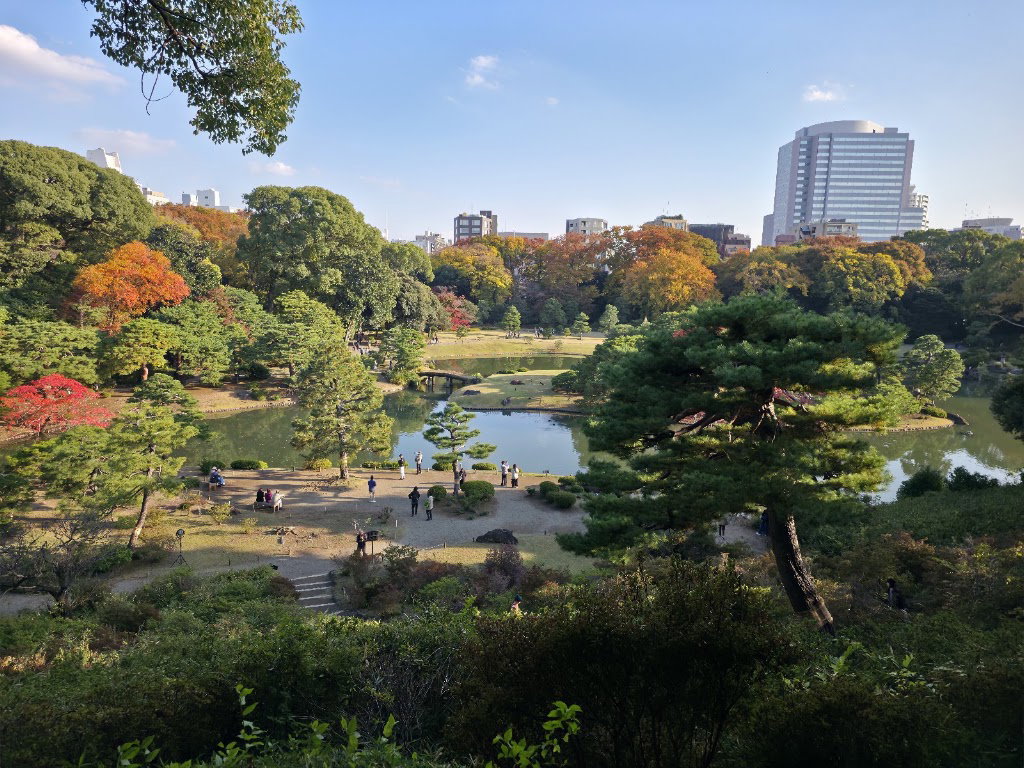六義園