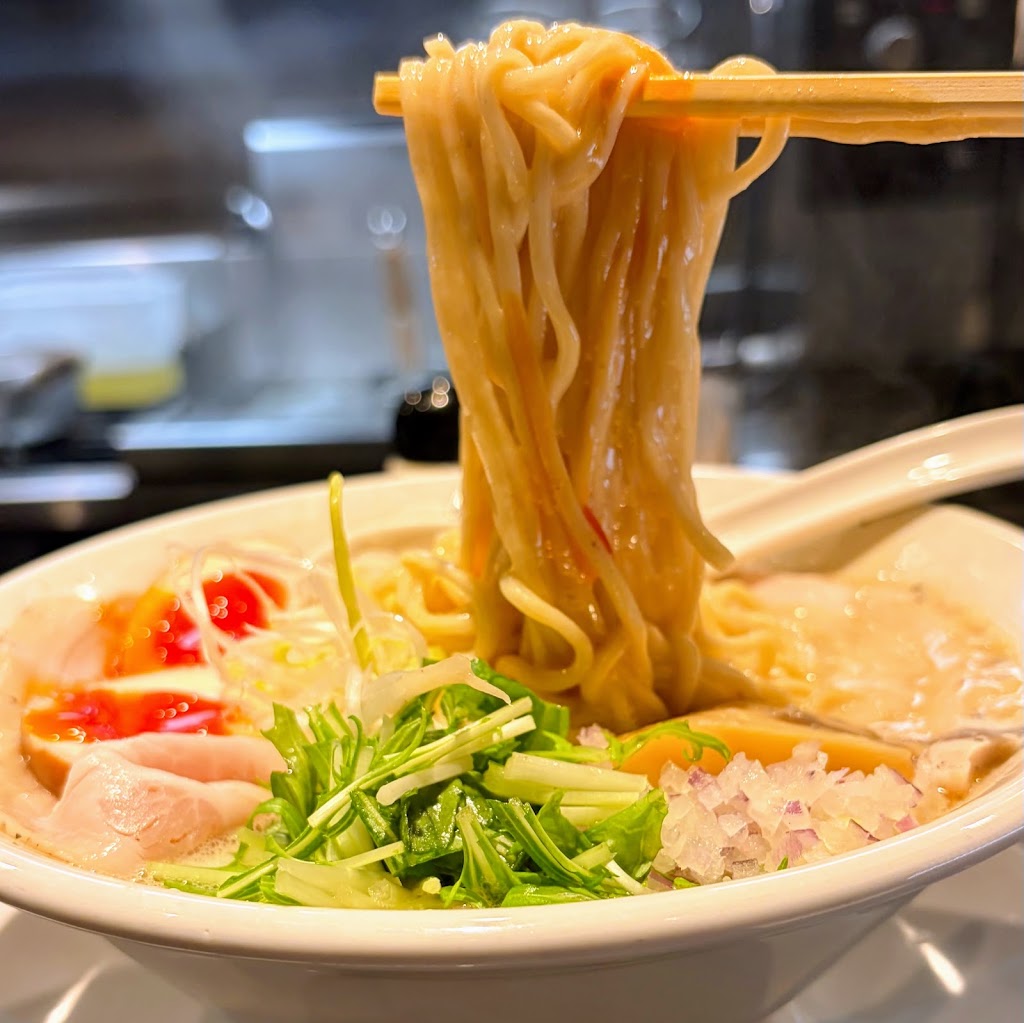 Kinmugi Namba – Chicken Paitan Ramen & Tsukemen