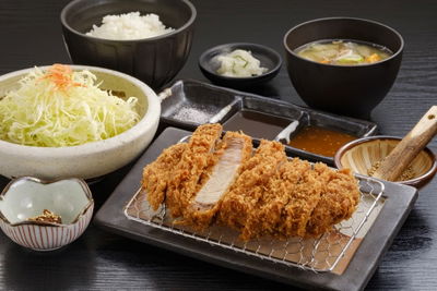 KUROKATSUTEI Tokyo Station Store
