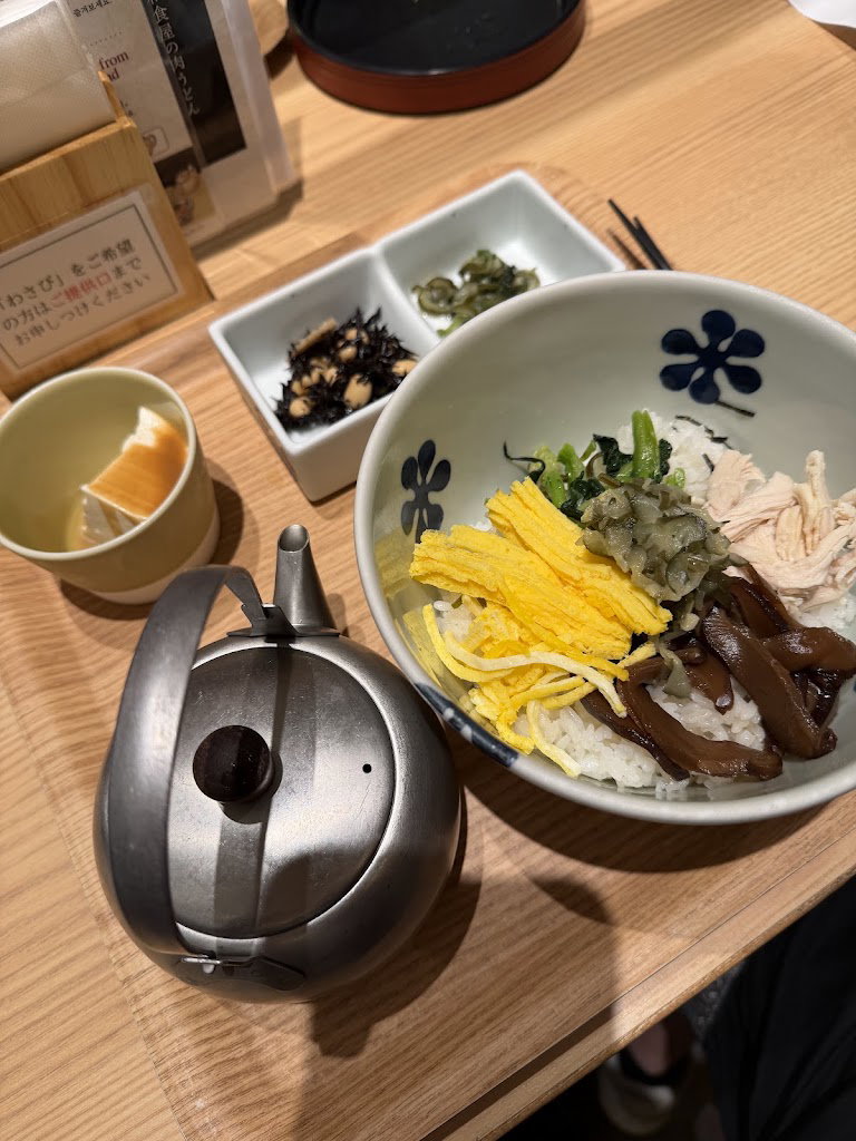 だし茶漬け＋肉うどん えん 天神地下街店