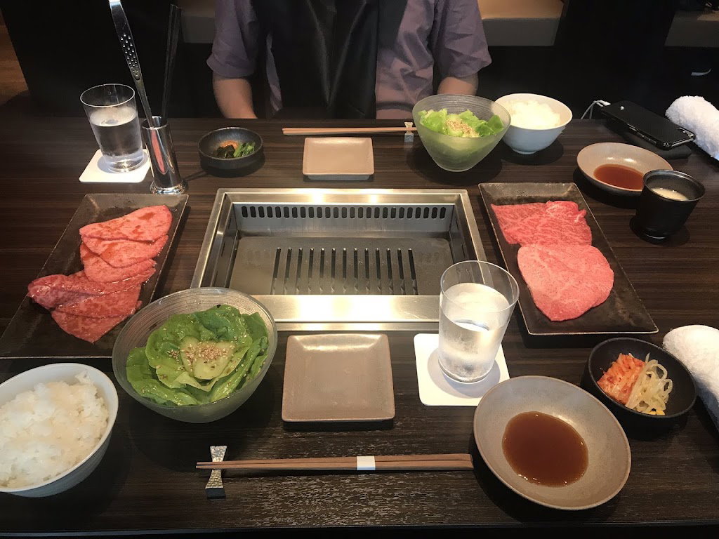 Ushigoro Ginza Namiki St.