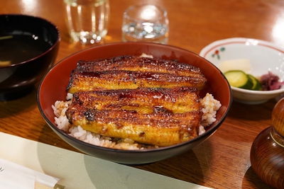 鰻割烹 吉寅