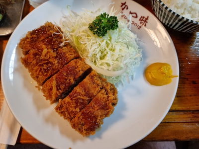 Katsutaste Tonkatsu