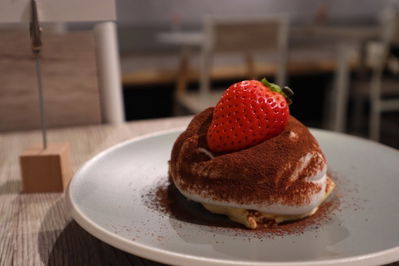 Giruhuri Cafe