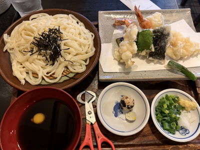 手打うどん 伊予路