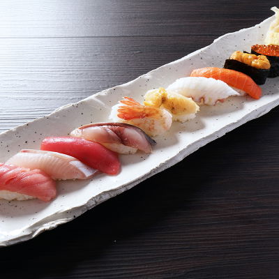 Charcoal Grill & Sushi Restaurant Kushiro
