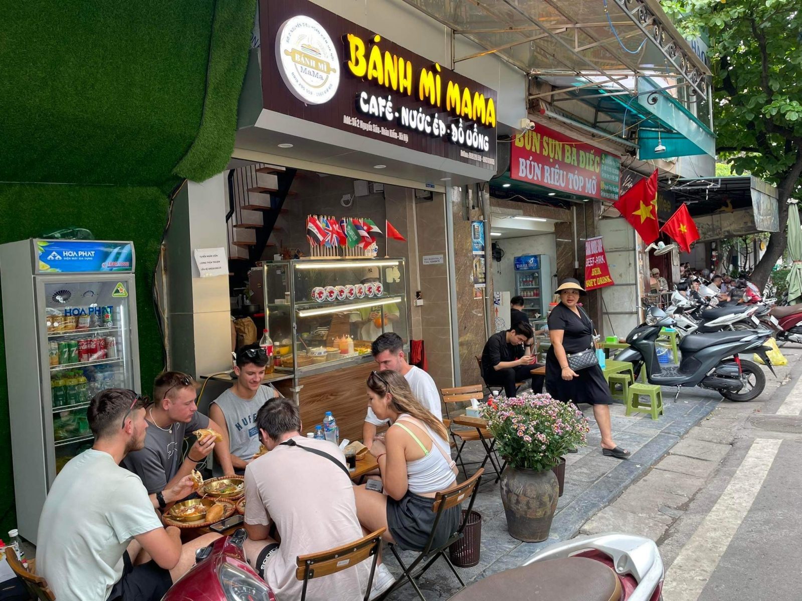 Banh Mi MAMA