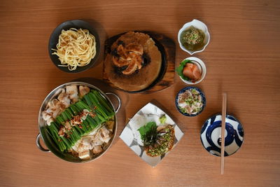 하카타소라토부부타