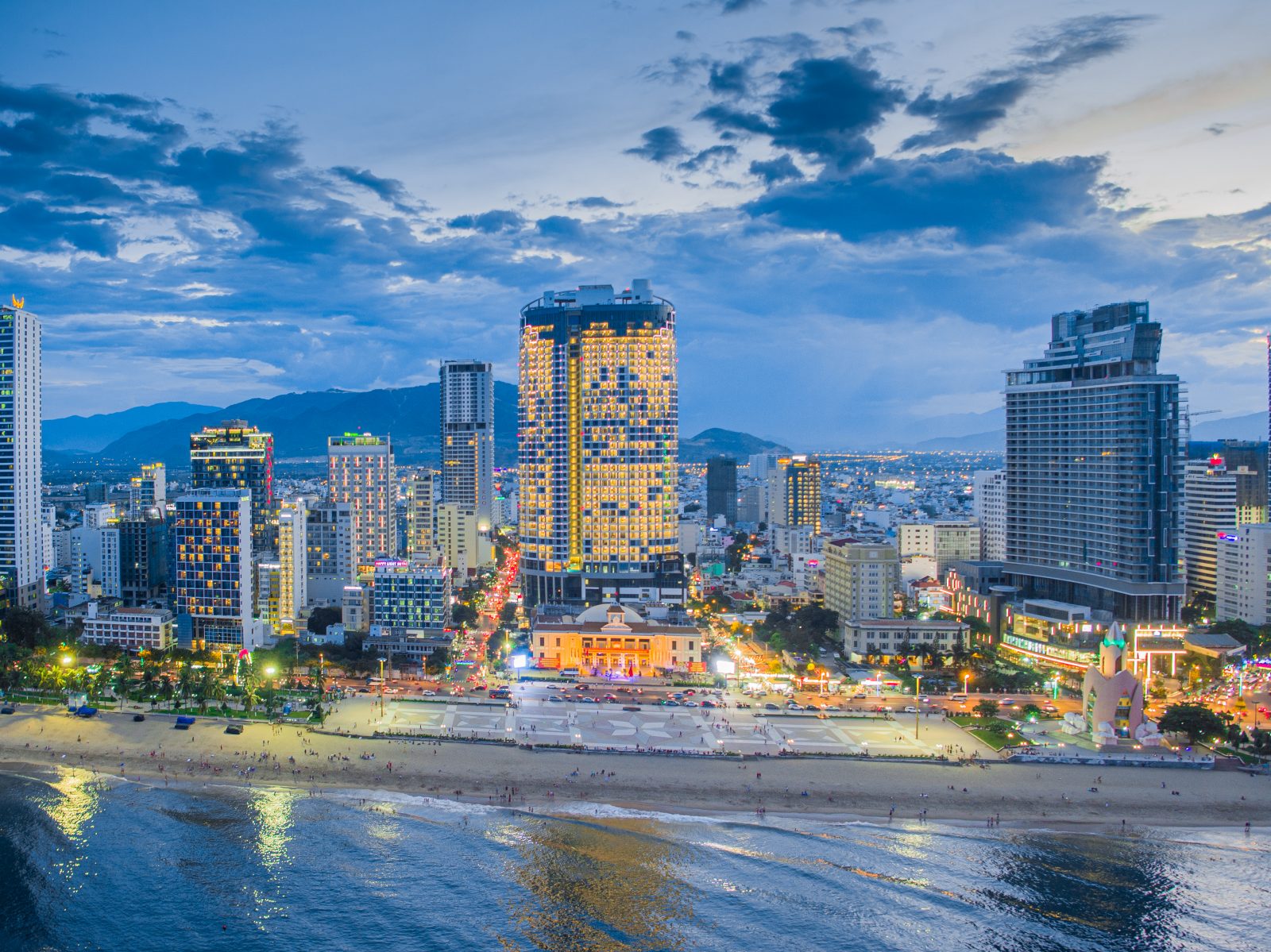 THE EMPYREAN NHA TRANG