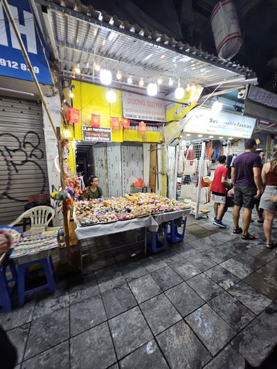 하노이 주말 야시장 입구