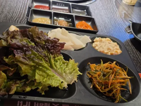 Hwaro Sanghoe Cheonan Buldang Branch