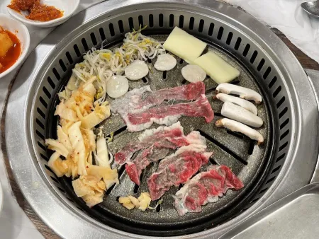Baekbujang Hanwoo Chadoljip