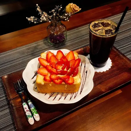 Jageun Chang Keun Punggyeong Cafe