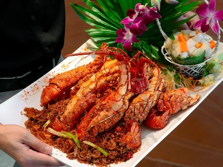 Nhà Hàng Bê Vàng - Hải Sản Tươi Sống - Live Seafood Restaurant & Grill