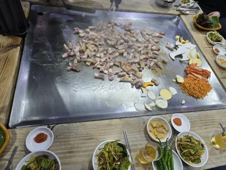 당구대통철판삼겹살 명지점