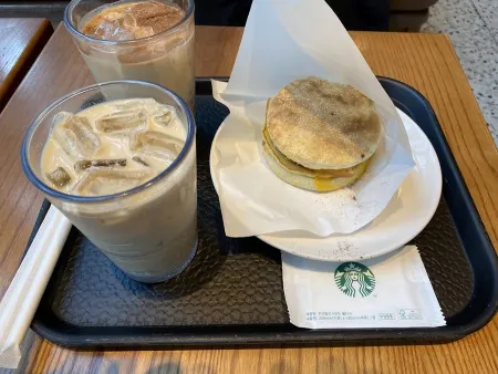 Starbucks Busan stn. Asti